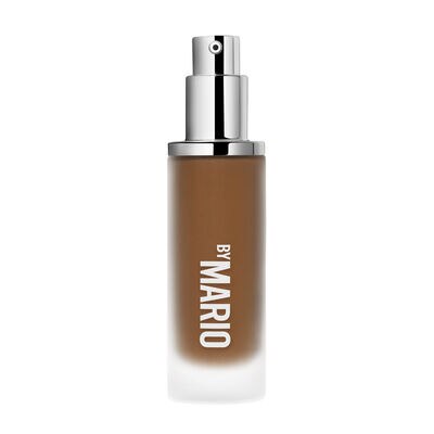 SURREALSKIN® NATURAL FINISH FOUNDATION (BASE DE LARGA DURACIÓN CON ACABADO NATURAL)